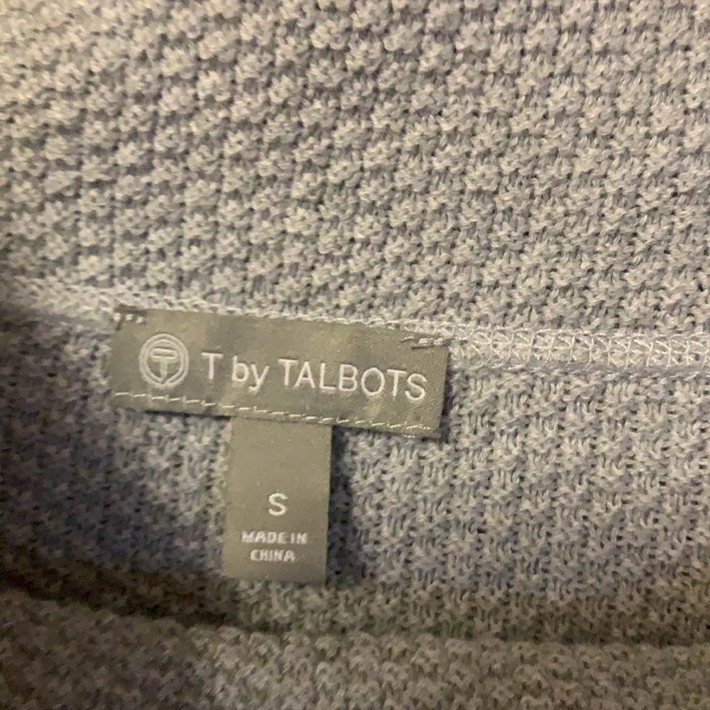 T By Talbots Top . Like New . Size S - image 2